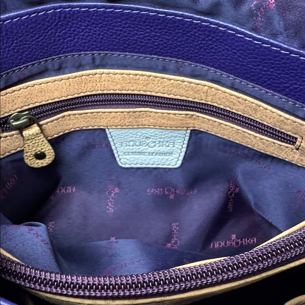Anuschka purple leather w painted flowers crossbody bag - Picture 10 of 15